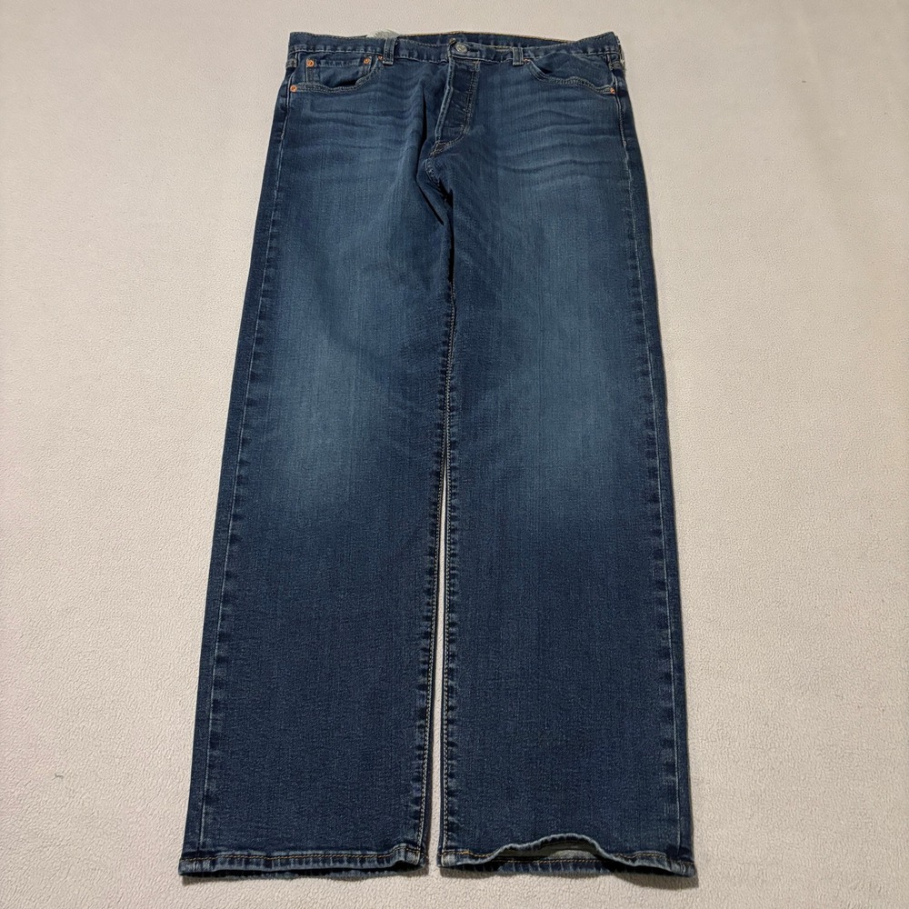 Levi 501 Original Fit Jeans Mens‎ 36x32 Blue Medium Wash Button Fly Classic